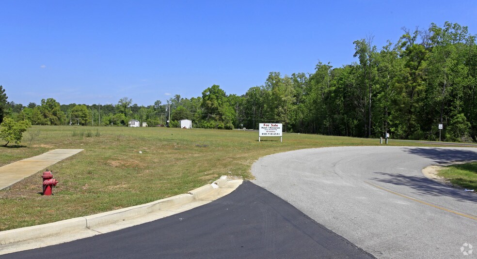 4976 Whitetail Dr, Marianna, FL à vendre - Photo du bâtiment - Image 2 de 3