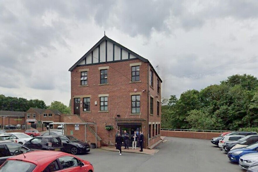 423 Kirkstall Rd, Leeds à louer - Photo du bâtiment - Image 3 de 3