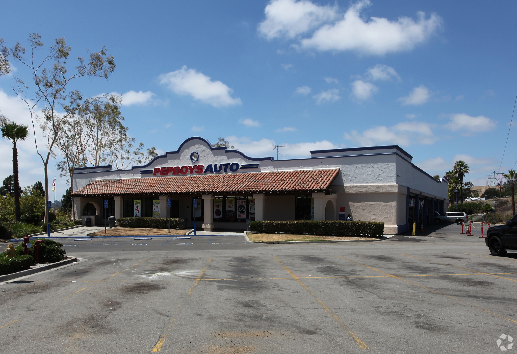 3752 Plaza Dr, Oceanside, CA for lease Primary Photo- Image 1 of 5