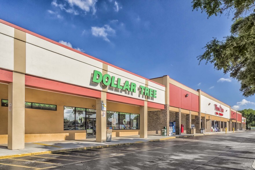 9501-9555 E Fowler Ave, Thonotosassa, FL à louer - Photo du bâtiment - Image 3 de 3
