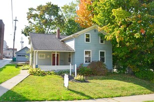 107 Center St, Chardon OH - Commercial Real Estate