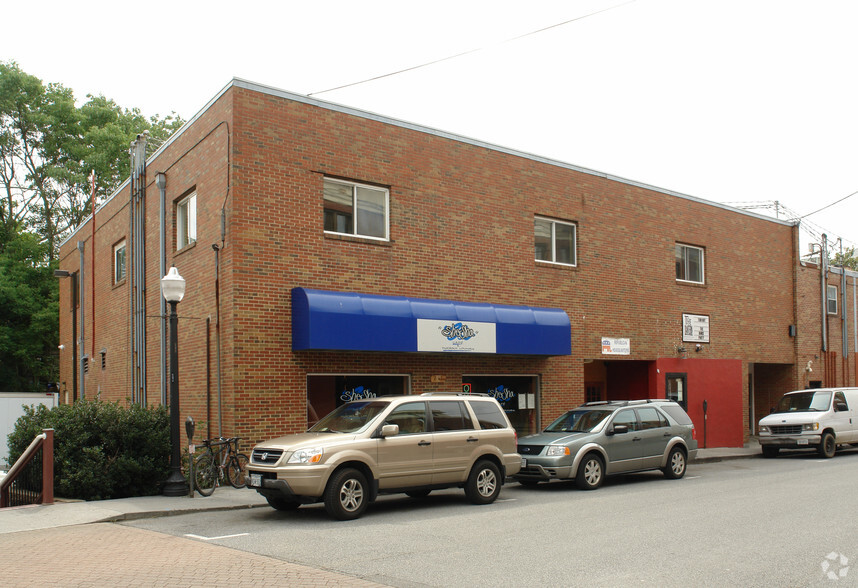 215-211 Draper Rd, Blacksburg, VA for lease - Primary Photo - Image 1 of 16