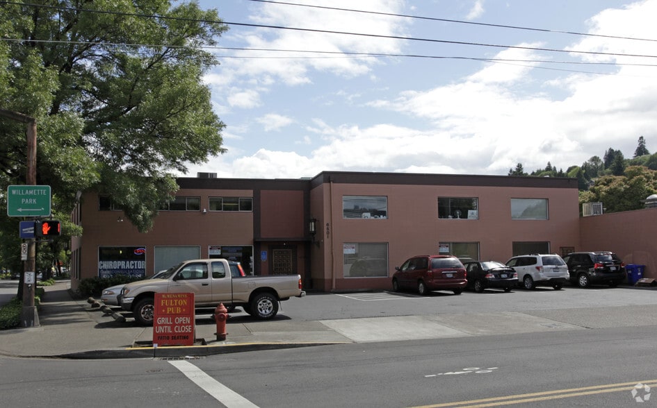 6501 SW Macadam Ave, Portland, OR for sale - Building Photo - Image 2 of 16