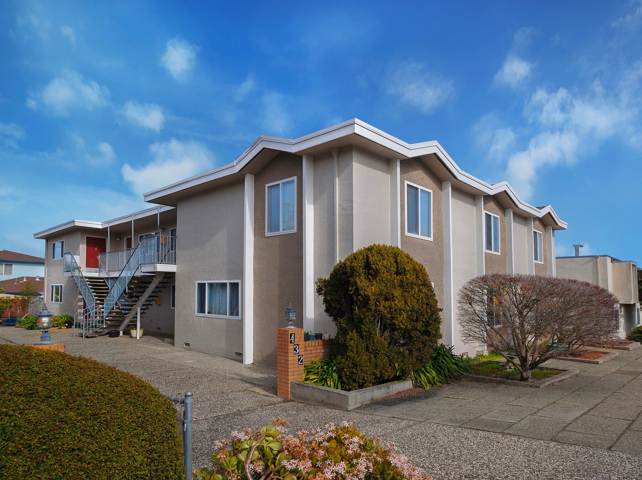 432 Richmond Dr, Millbrae, CA for sale Primary Photo- Image 1 of 32