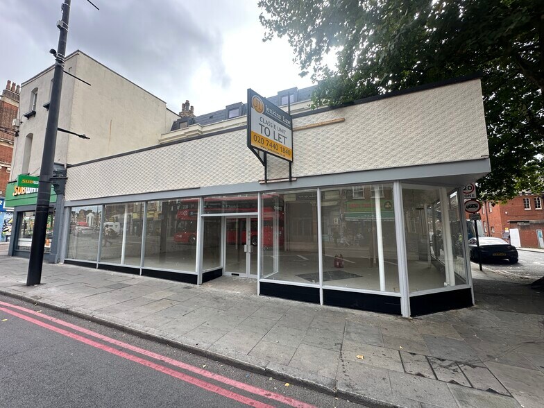 97-99 Streatham High Rd, Londres à louer - Photo du bâtiment - Image 1 de 1