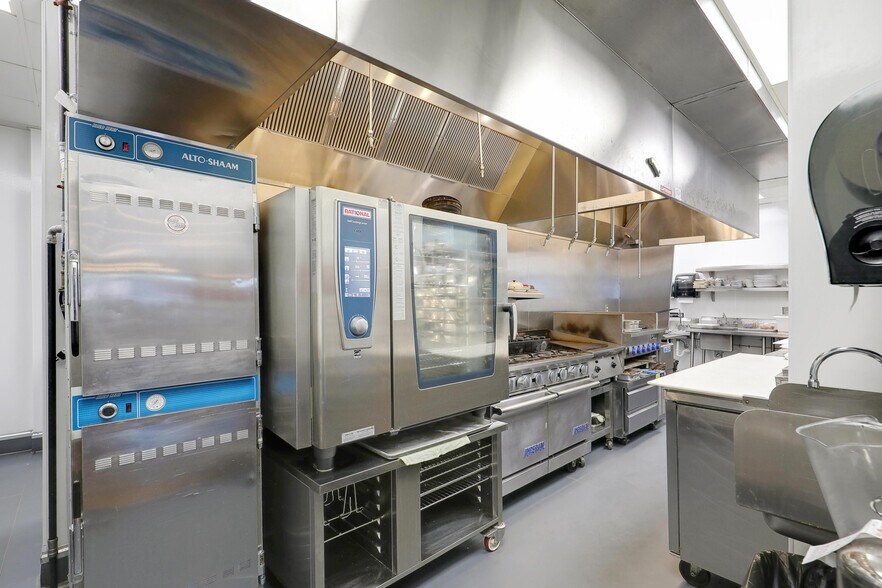 973 Smith Ave S, Saint Paul, MN à vendre - Photo intérieure - Image 3 de 51