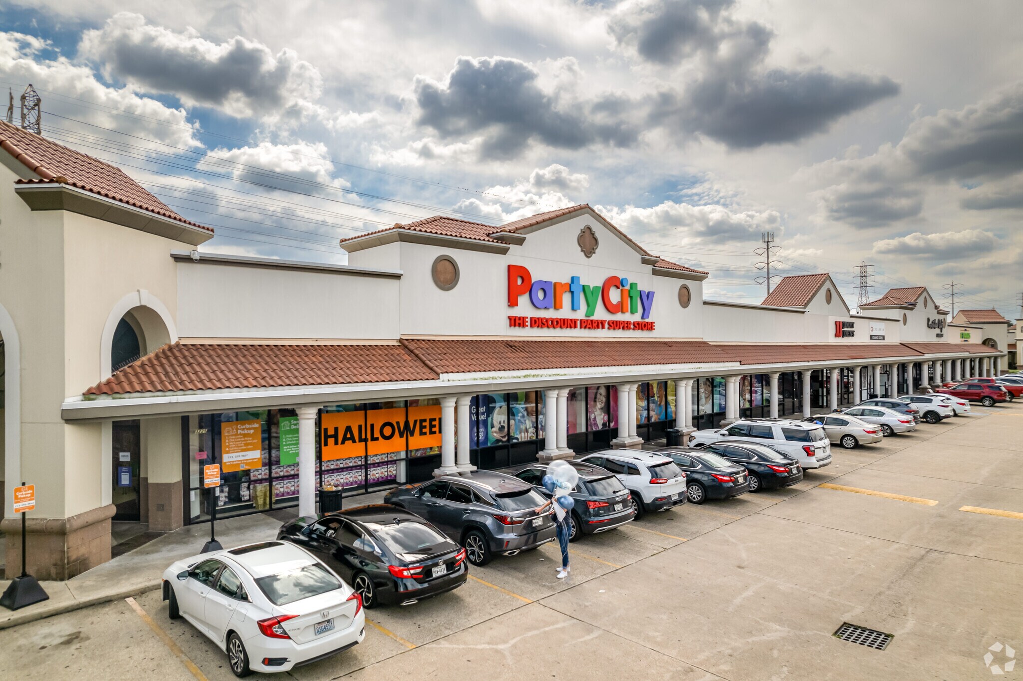 3245-3285 Southwest Fwy, Houston, TX à louer Photo du bâtiment- Image 1 de 19