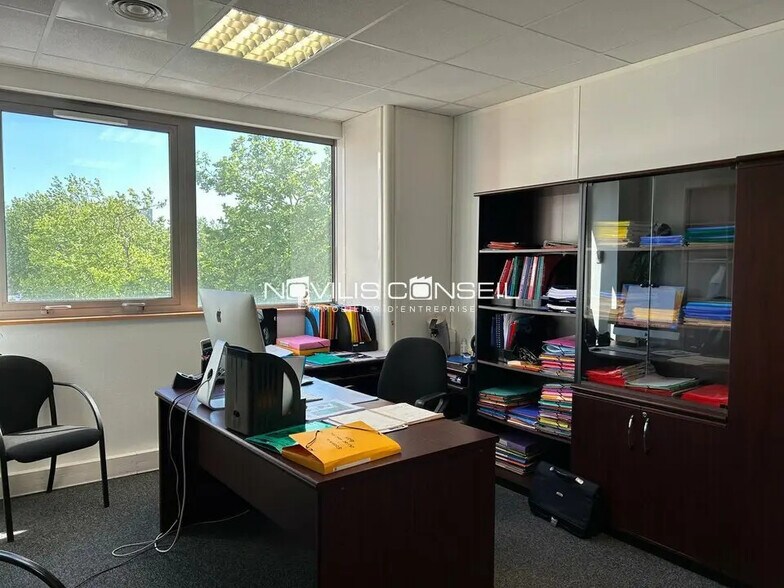 Bureau dans Colomiers à louer - Photo du bâtiment - Image 3 de 5