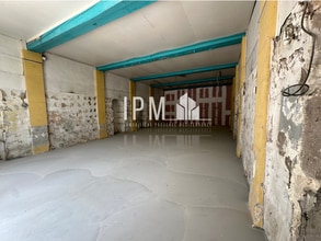 Rue Eugene Piron, Salon-de-Provence for lease Interior Photo- Image 1 of 5