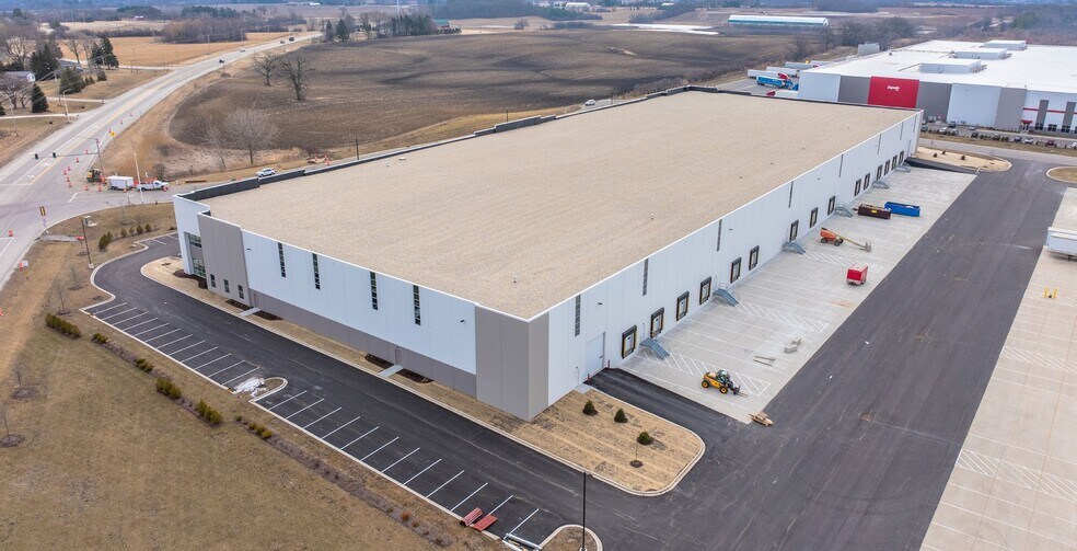 4300 Carly Ave, Caledonia, WI à louer - Photo du bâtiment - Image 2 de 7