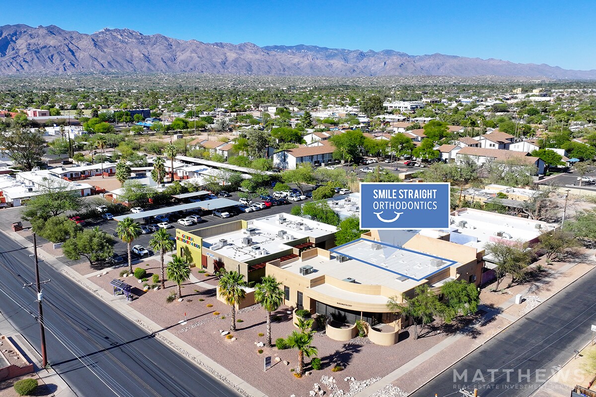 2102 N Country Club Rd, Tucson, AZ à vendre Photo du bâtiment- Image 1 de 1