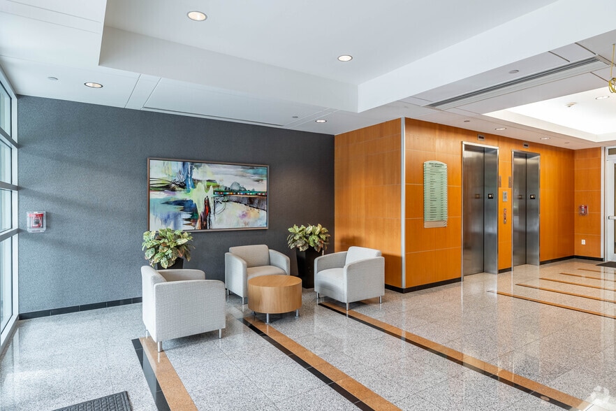 1250 S Pine Island Rd, Plantation, FL for lease - Lobby - Image 3 of 19