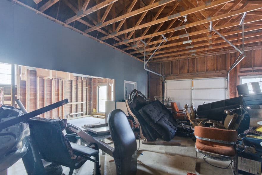 1009 Main St, West Warwick, RI for sale - Building Photo - Image 2 of 14