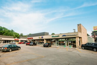 820-836 N 70th St, Lincoln, NE à louer Photo intérieure- Image 1 de 2