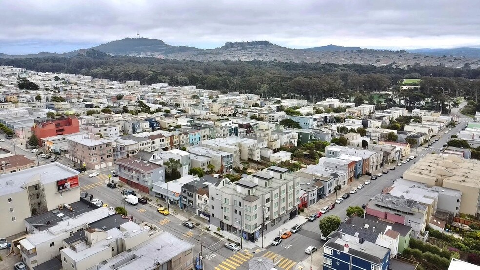 700 36th Ave, San Francisco, CA à vendre - Photo du b timent - Image 3 de 25