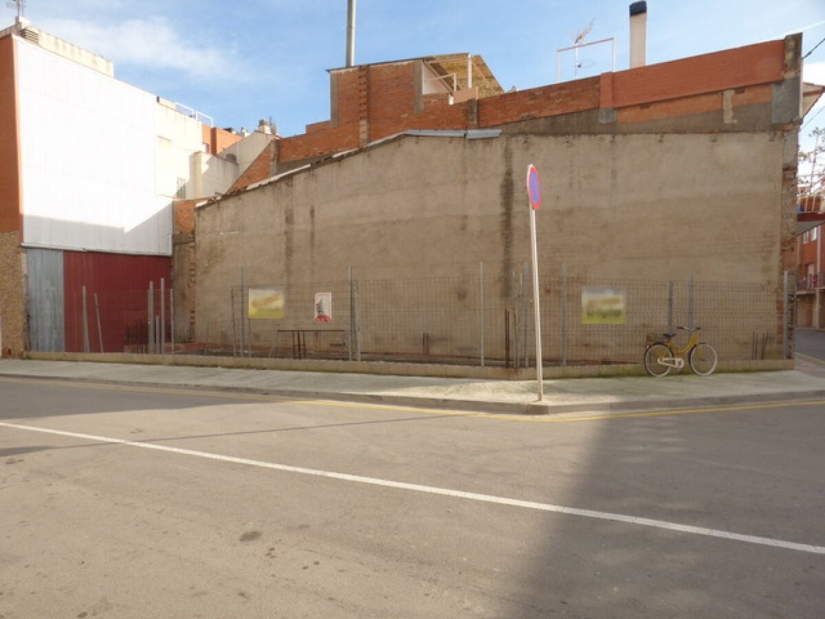 Land in Malgrat de Mar, Barcelona for sale Building Photo- Image 1 of 3