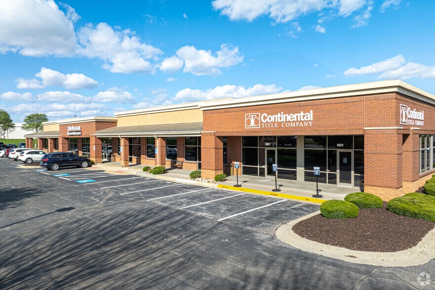 13551 S Mur-Len Rd, Olathe, KS à vendre - Photo principale - Image 1 de 7