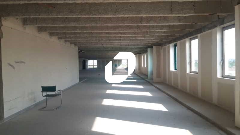 Office in Garges-lès-Gonesse for lease Interior Photo- Image 1 of 37