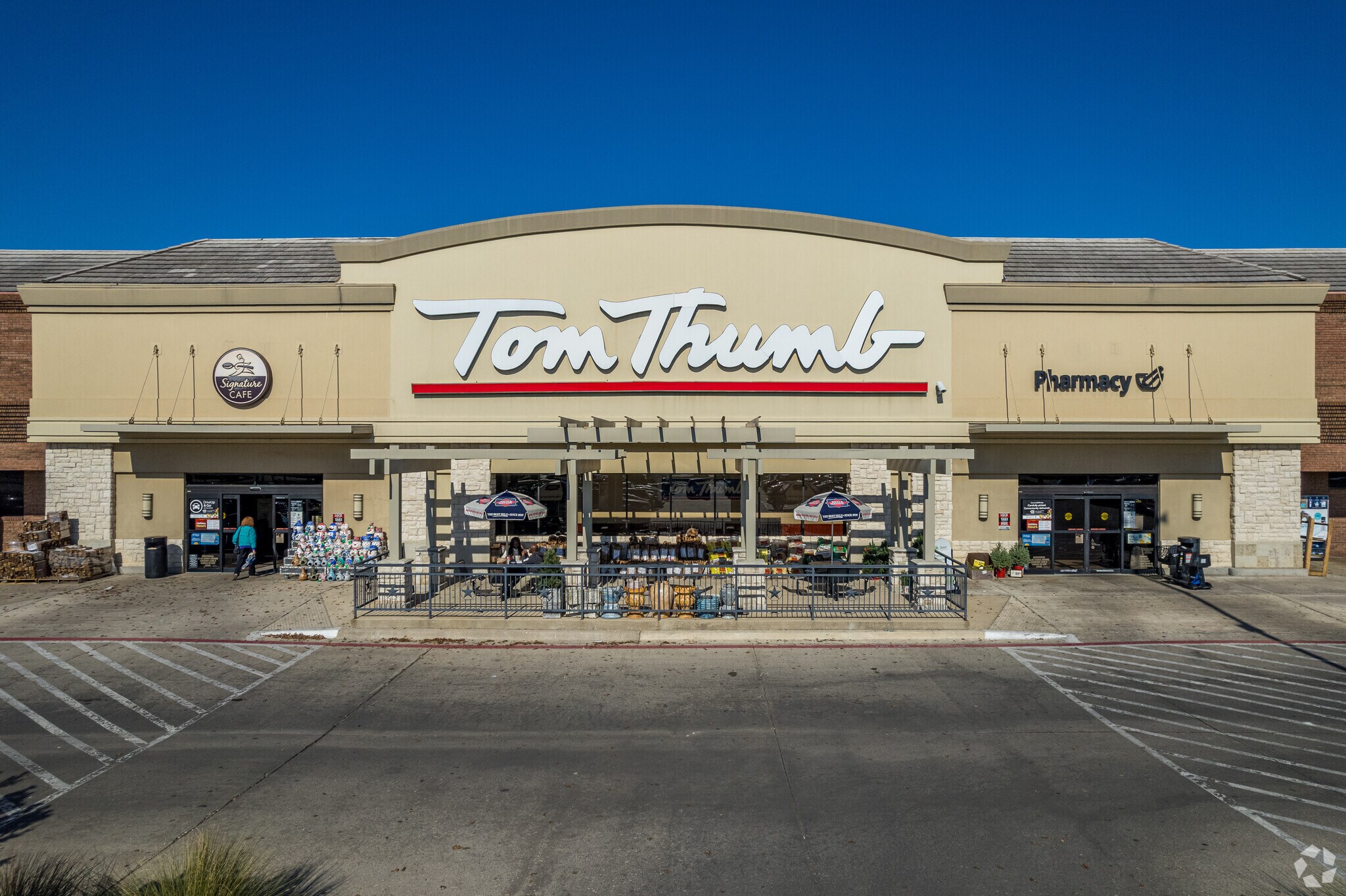 11888 Marsh Ln, Dallas, TX à louer Photo du bâtiment- Image 1 de 20