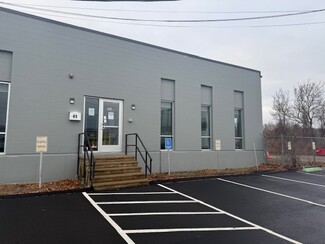 Plus de détails pour 41 Ford Ln, Warwick, RI - Industriel à louer