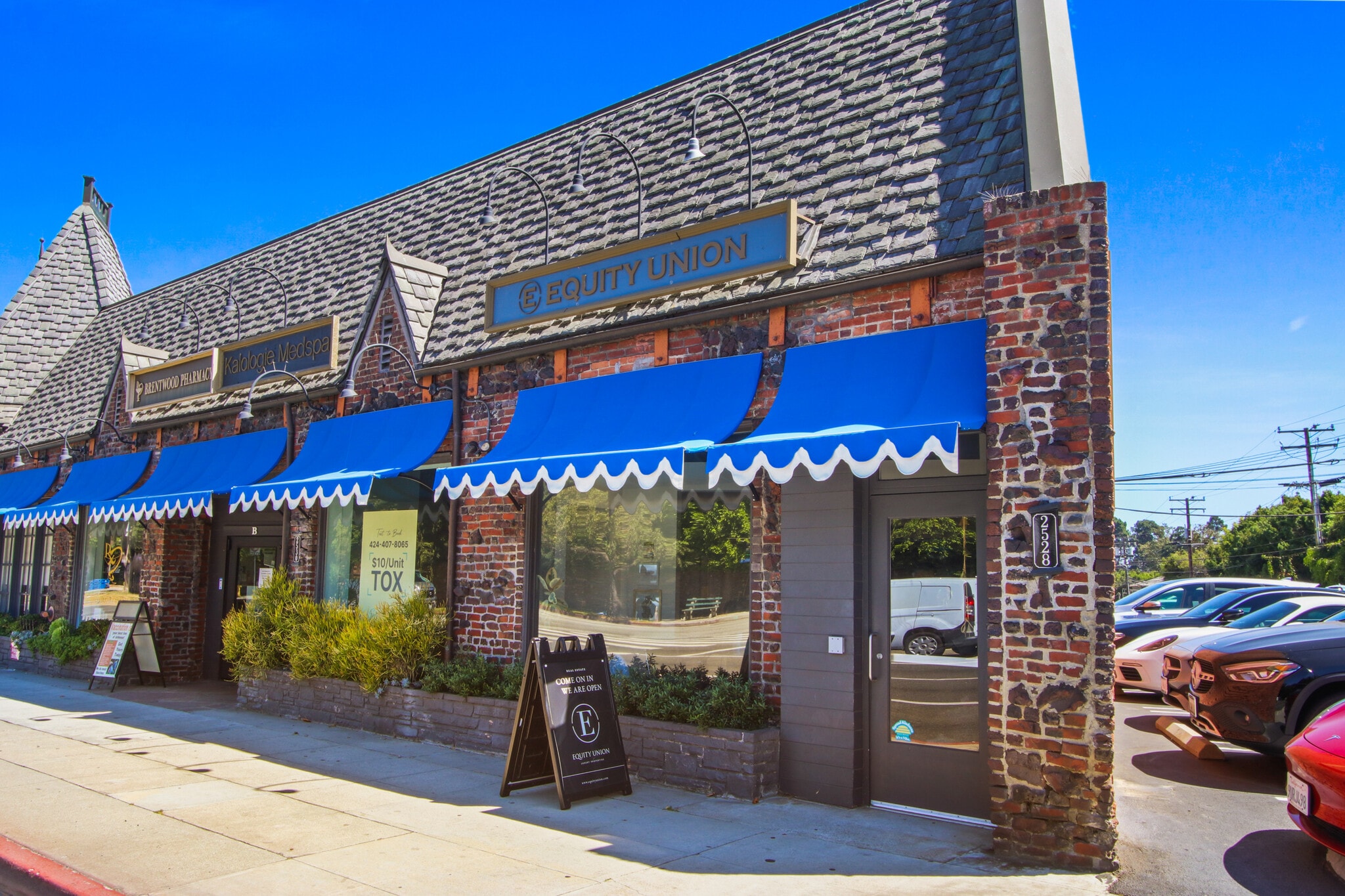 2528-2538 San Vicente Blvd, Santa Monica, CA for lease Interior Photo- Image 1 of 9