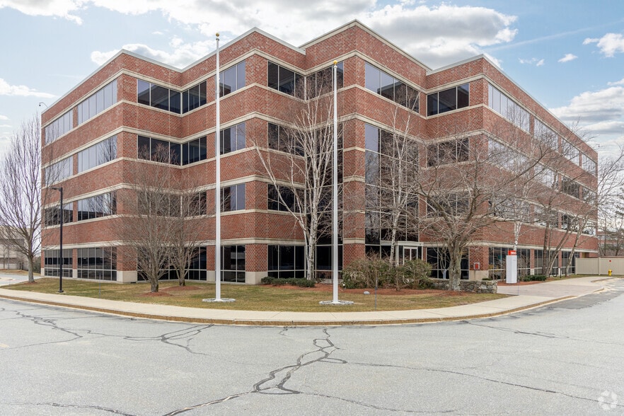 4 Van De Graaff Dr, Burlington, MA for lease - Primary Photo - Image 1 of 5