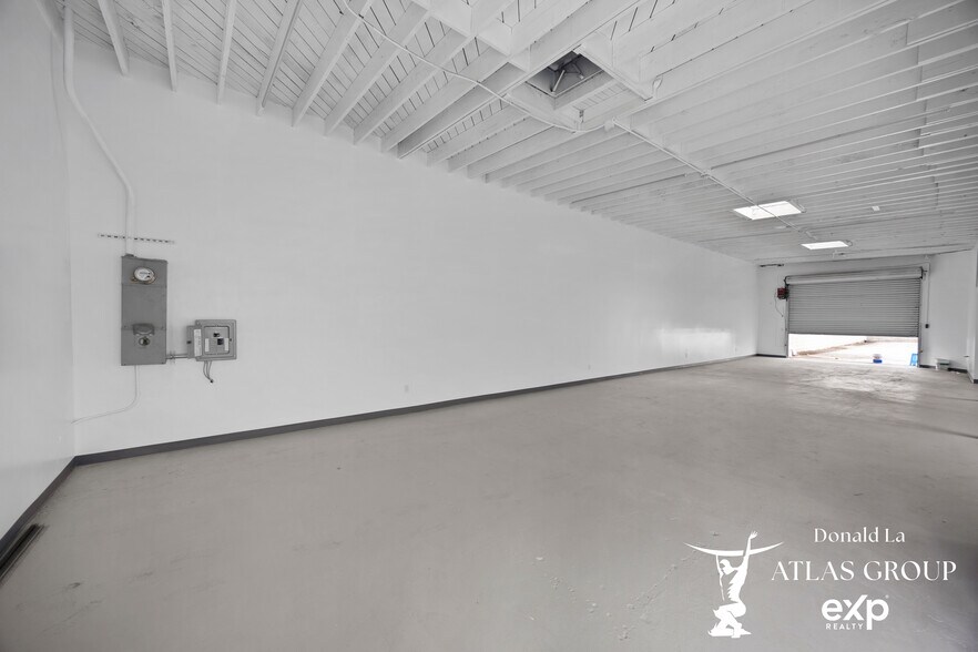 2407 Lee Ave, South El Monte, CA à vendre - Photo du bâtiment - Image 3 de 11