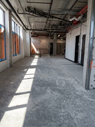 Plus de détails pour 3051 Atlantic Ave, Brooklyn, NY - Bureau à louer
