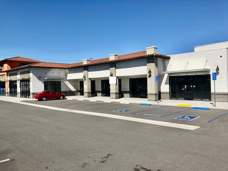 4180 N Harbor Blvd, Fullerton, CA à vendre - Photo du bâtiment - Image 3 de 7
