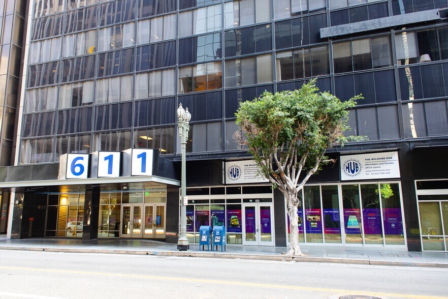 609-611 Wilshire Blvd, Los Angeles, CA à louer - Photo du bâtiment - Image 1 de 22