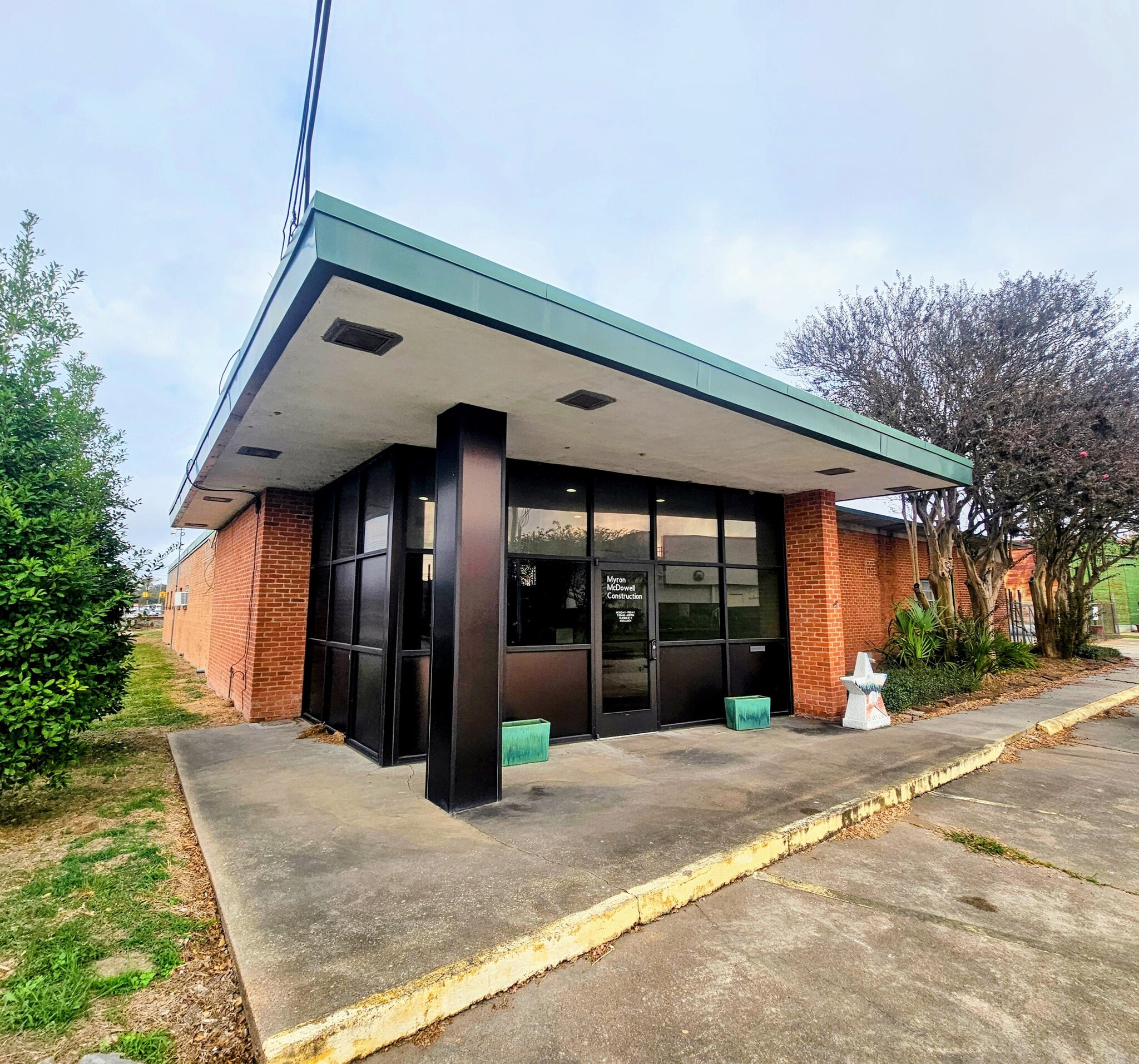 212 Bryan St, Dayton, TX à vendre Photo du bâtiment- Image 1 de 5