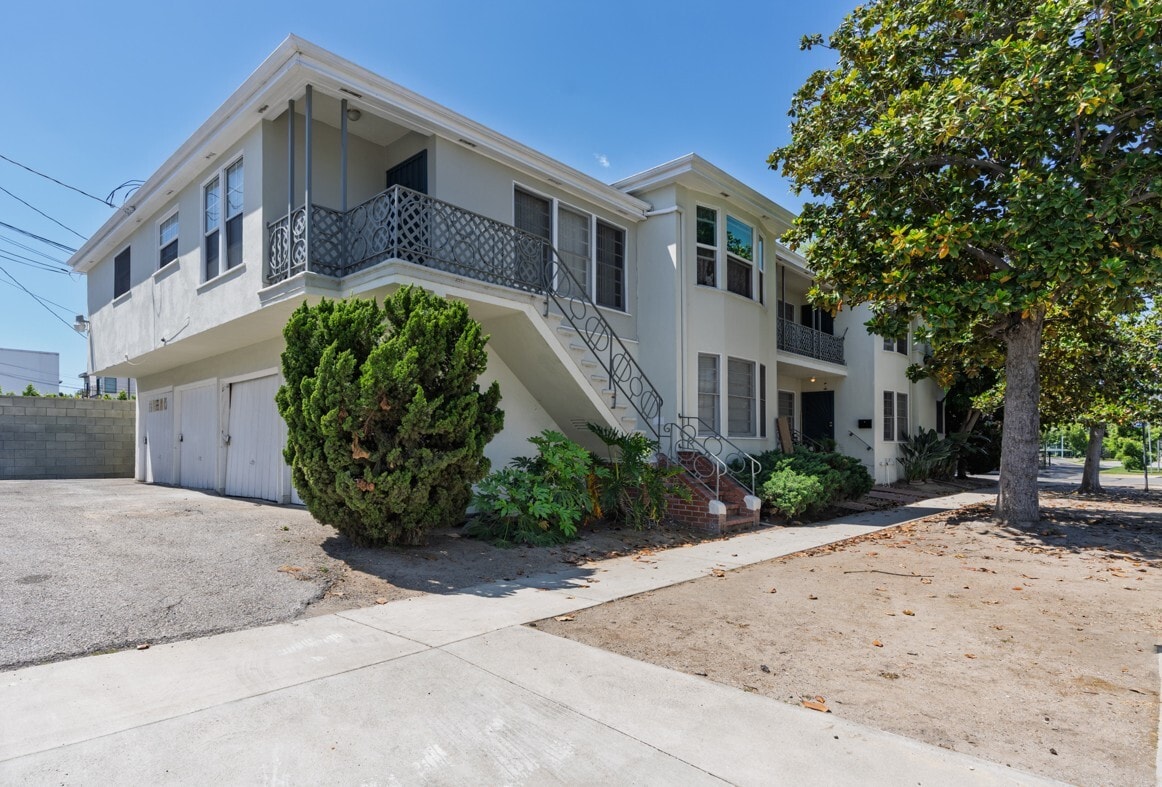 5076-5084 Pickford St, Los Angeles, CA à vendre Photo principale- Image 1 de 12
