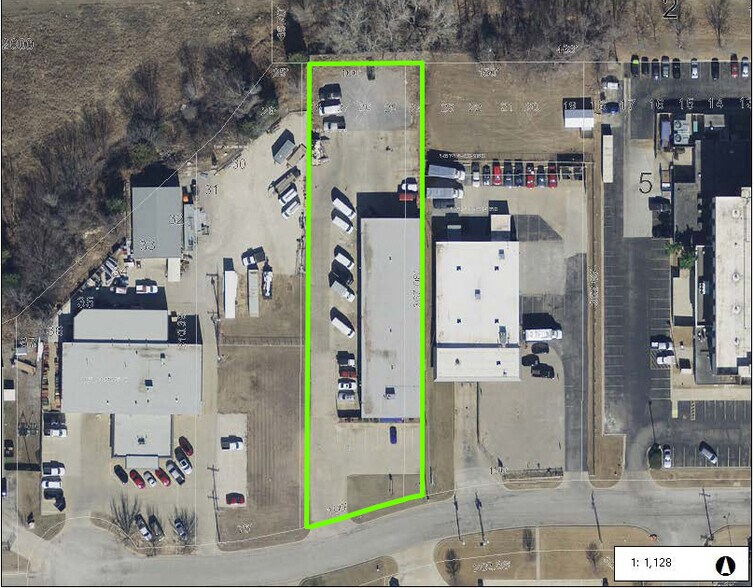 4701 SW 18th St, Oklahoma City, OK à louer - Photo du bâtiment - Image 2 de 6