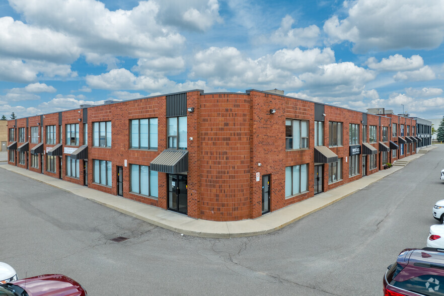 410 Chrislea Rd, Vaughan, ON for sale - Building Photo - Image 2 of 4