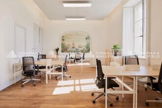 2 Place De La Concorde, Paris for lease Building Photo- Image 2 of 3