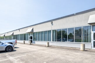 Plus de détails pour 1040 Martin Grove Rd, Toronto, ON - Industriel à vendre