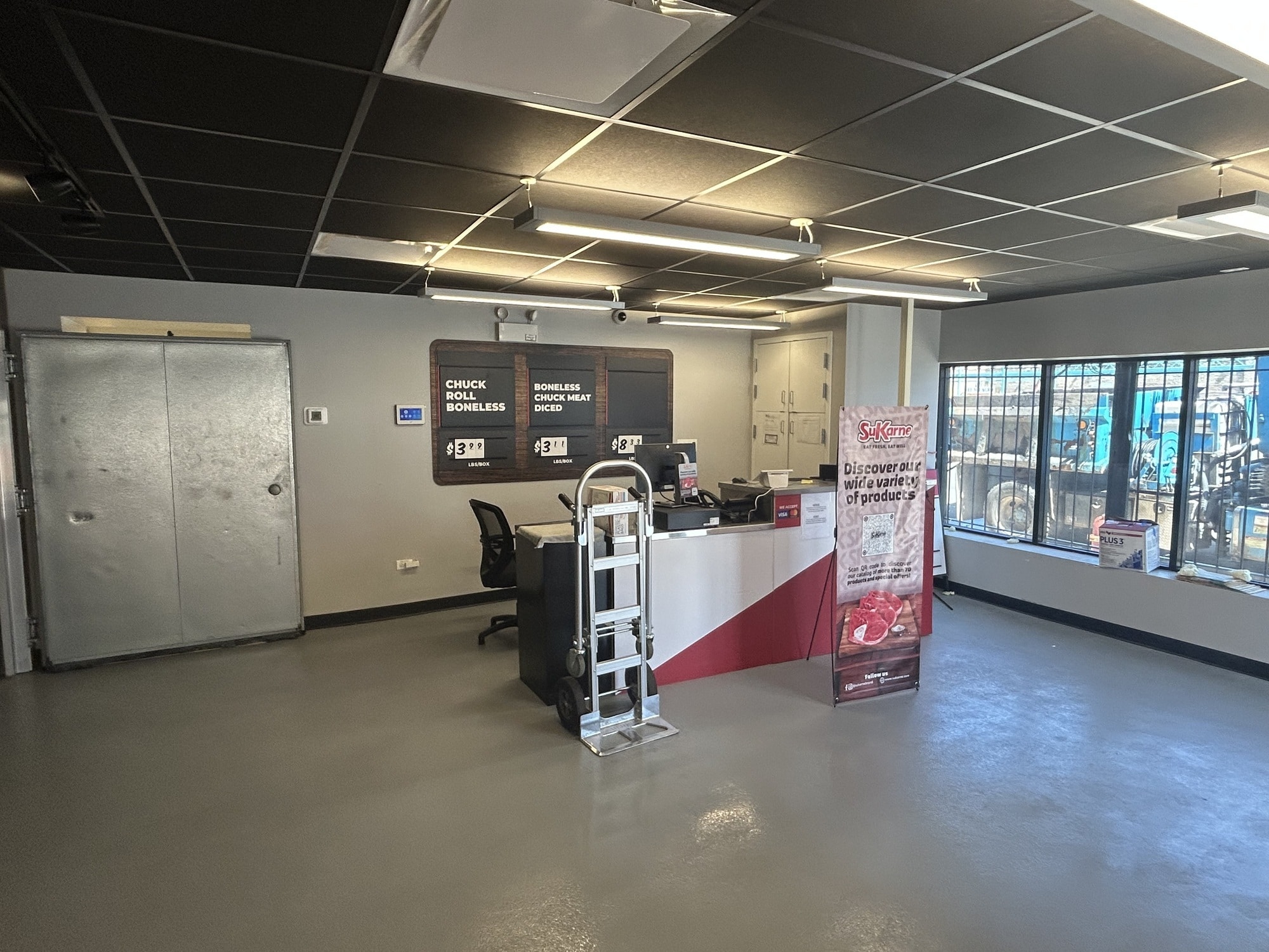 3120 W 26th St, Chicago, IL for lease Interior Photo- Image 1 of 4