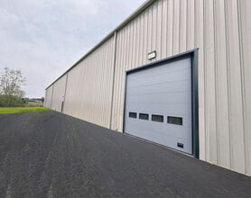 2803 Wayne Haven St, Fort Wayne, IN for lease Building Photo- Image 1 of 5