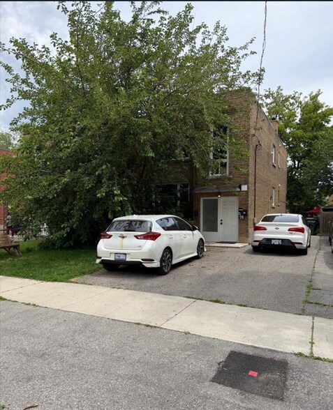 43 Morgan Av, Toronto, ON à vendre - Photo principale - Image 1 de 2