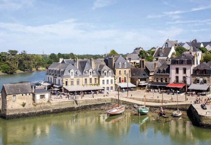 Office in Auray for sale - Building Photo - Image 3 of 3