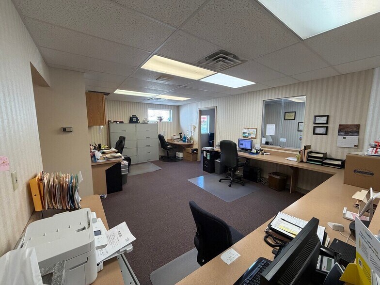 2030 Center St, Northampton, PA à louer - Photo du bâtiment - Image 3 de 13