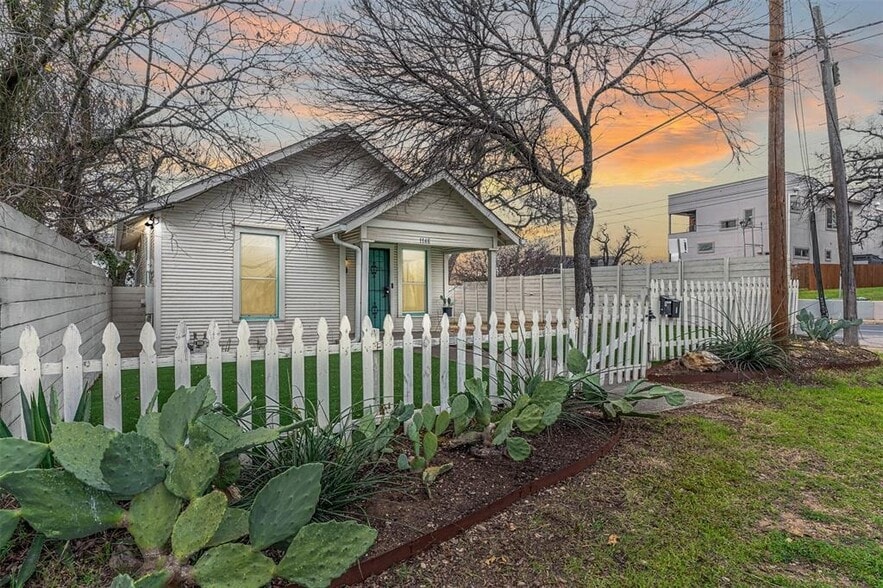 1148 Northwestern Ave, Austin, TX for sale - Primary Photo - Image 1 of 38