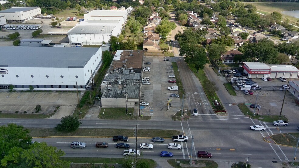 7410-7422 Fairbanks N Houston Rd, Houston, TX for lease - Building Photo - Image 3 of 5