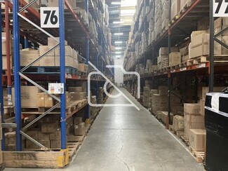 Plus de détails pour Bureau, Industriel à louer