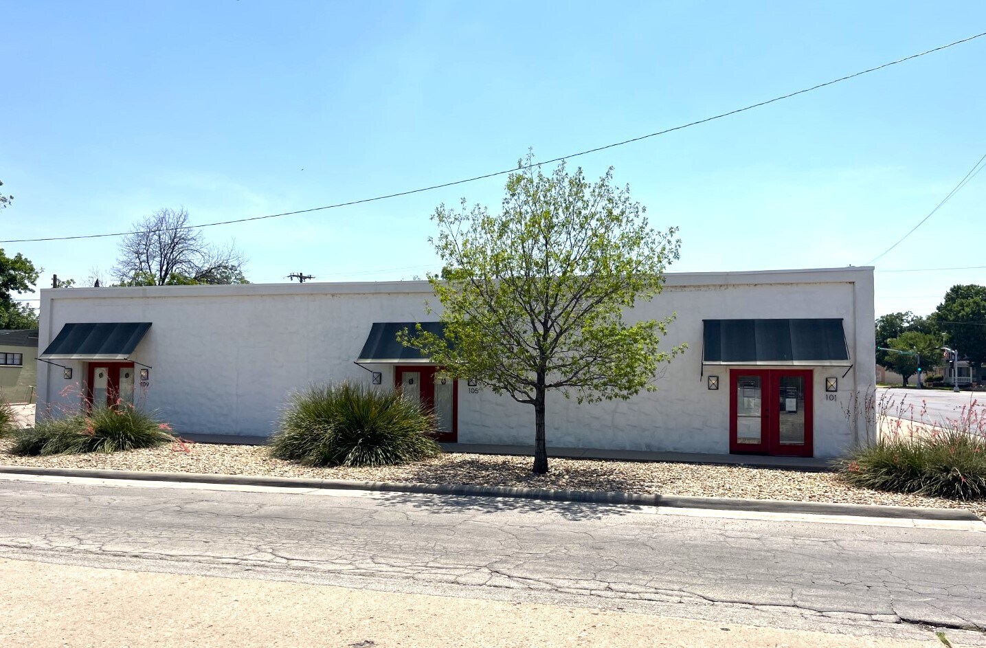1001 W Beauregard Ave, San Angelo, TX à louer Photo du bâtiment- Image 1 de 3
