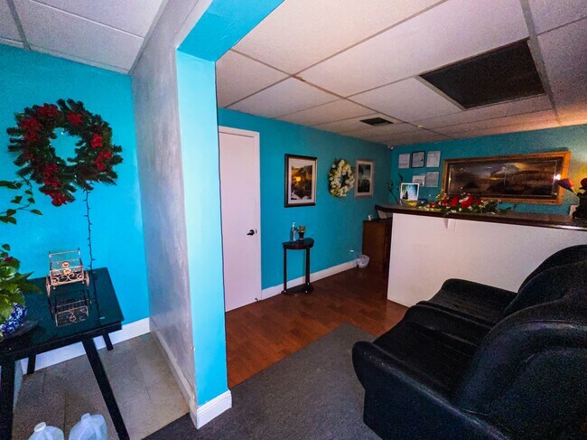 Plus de détails pour 1200-1220 S Federal Hwy, Dania, FL - Commerce de détail à louer