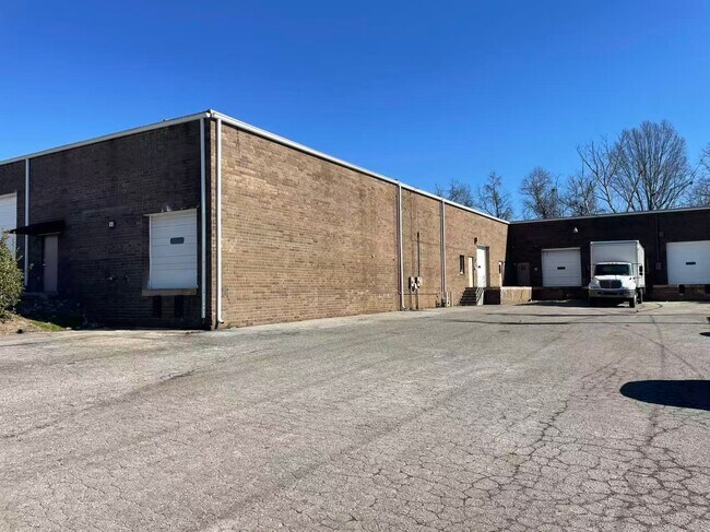 More details for 1007 Norwalk St, Greensboro, NC - Industrial for Lease