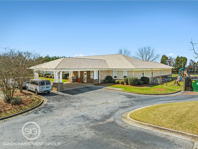 6625 Skipper Rd, Macon, GA for sale - Building Photo - Image 1 of 6