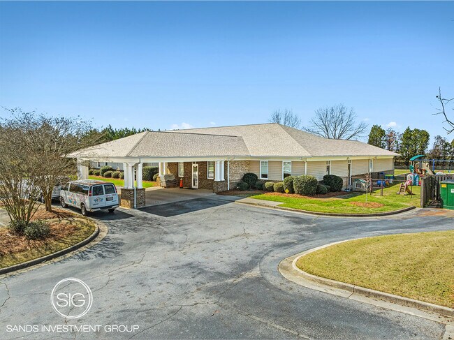 Plus de détails pour 6625 Skipper Rd, Macon-Bibb, GA - Commerce de détail à vendre