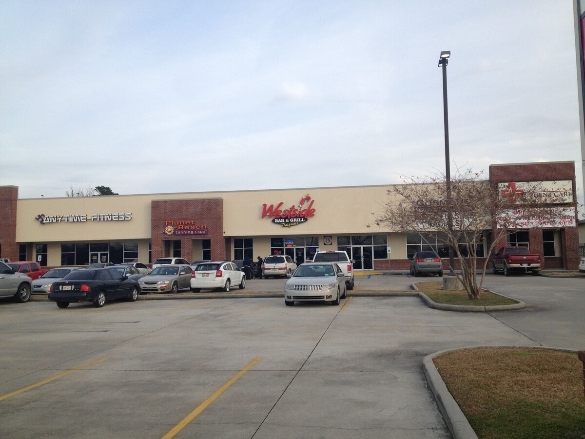 4443 Hwy 1 S, Port Allen, LA à louer Photo principale- Image 1 de 3